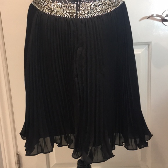 Jovani Silver Embellished And Black Pleated Dress - Picture 12 of 14